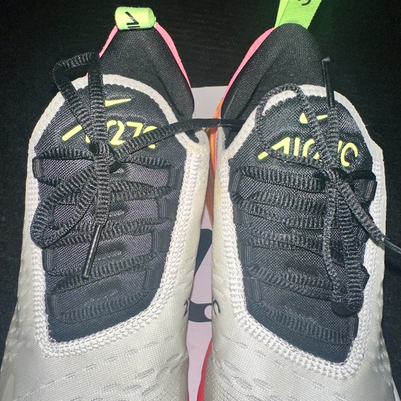 Sold! - Picture 9 of 14